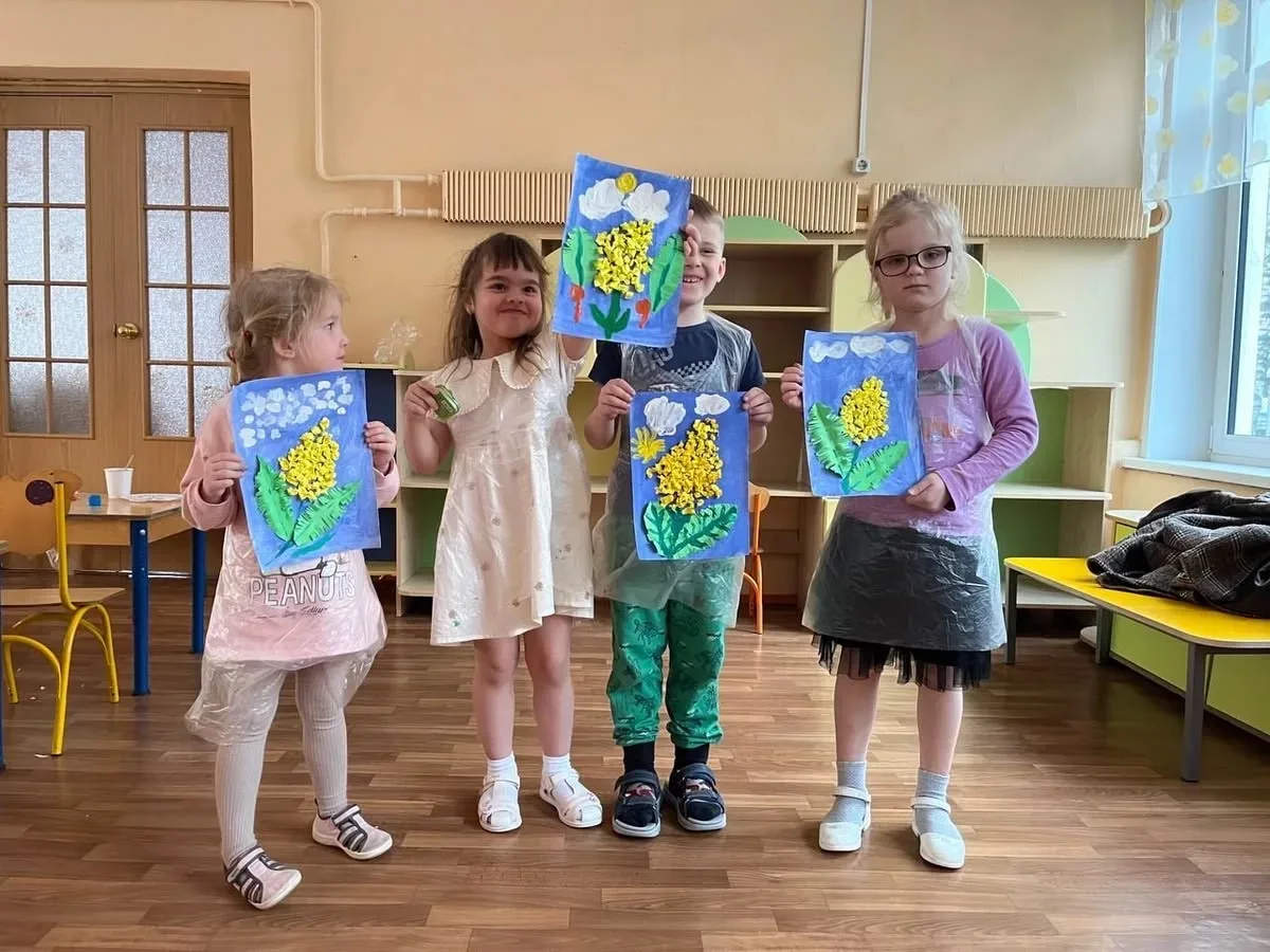 Бумагопластика и гуашь – 5 лет